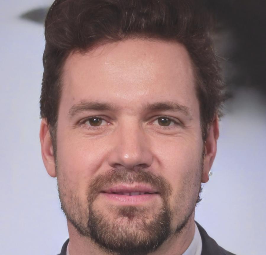 Ritratto professionale di Marco Benedetti